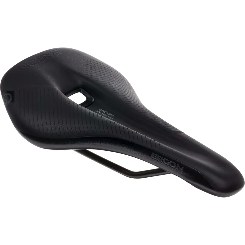 Ergon zadel SR Pro heren S/M zwart Seizoensaanbieding