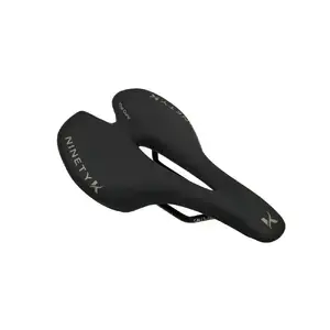 Flitsaanbieding NINETYK The Cure Race/Gravel Fietszadel Zwart